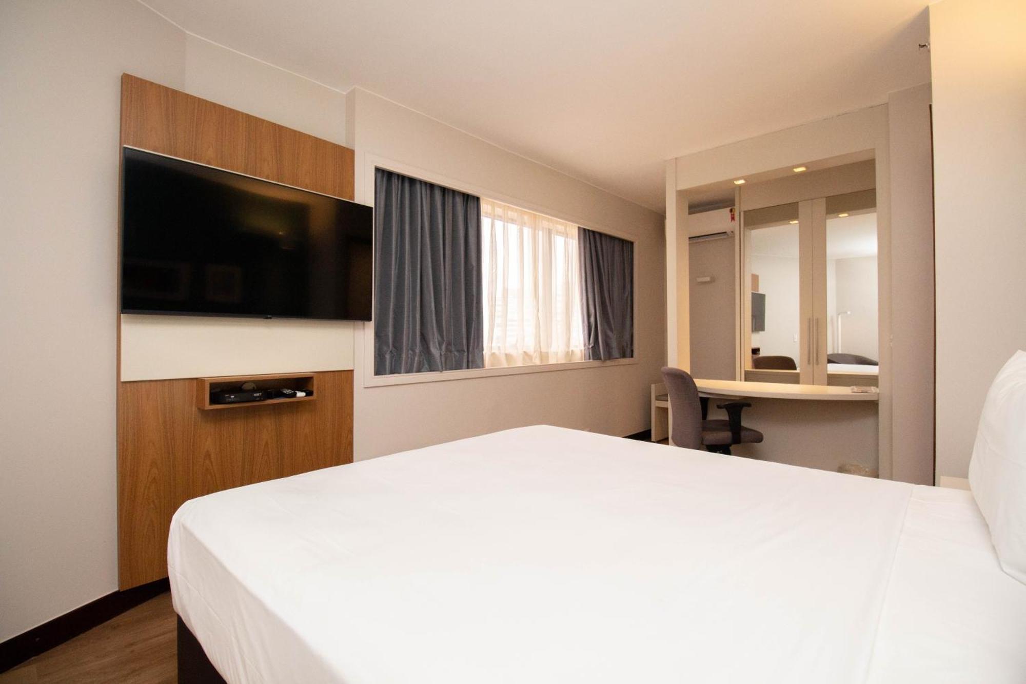 Moderno E Aparthotel